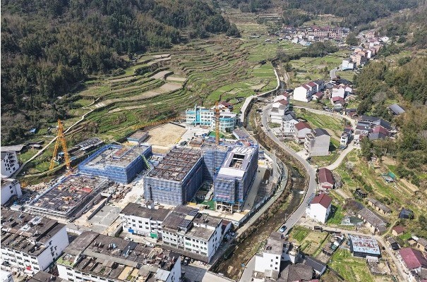 梅源中学改建工程