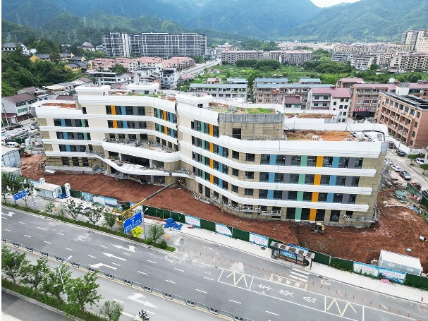 县妇幼保健计划生育服务中心整体迁...