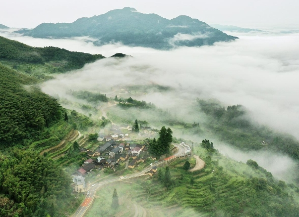 高山村落